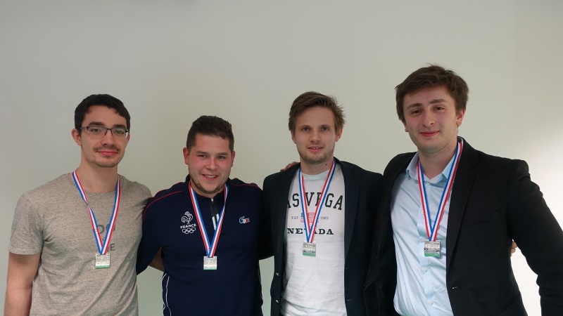 Junior_4_2018 Argent 1_800x450.jpg 