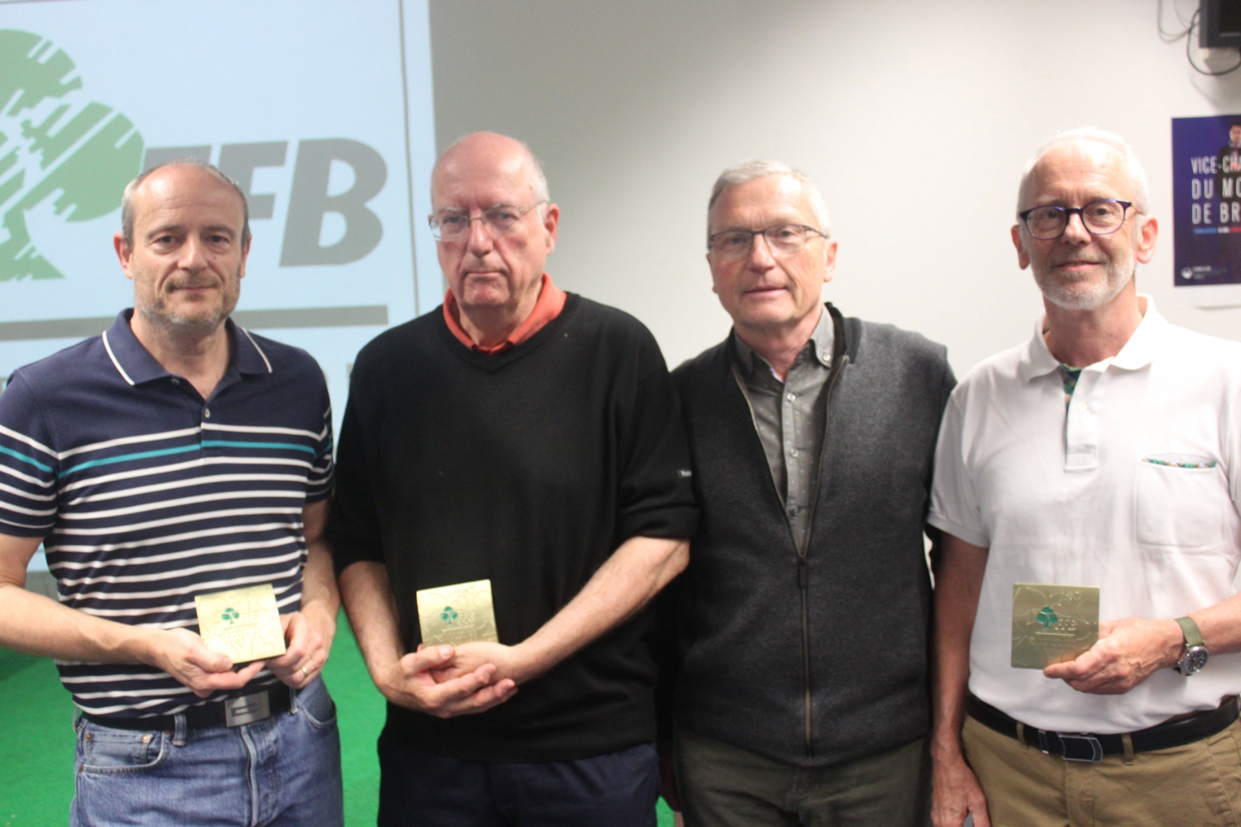 Espérance x4_bronze.JPG 